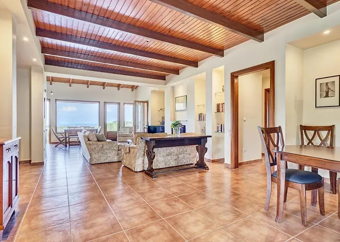 بيت للعطل Eremia *